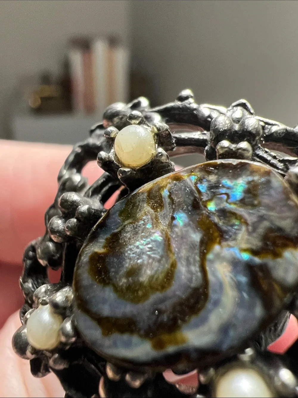 Oxidized Silver Abalone Statement  Ring - Iridescent Shell - Size 7 - Vintage